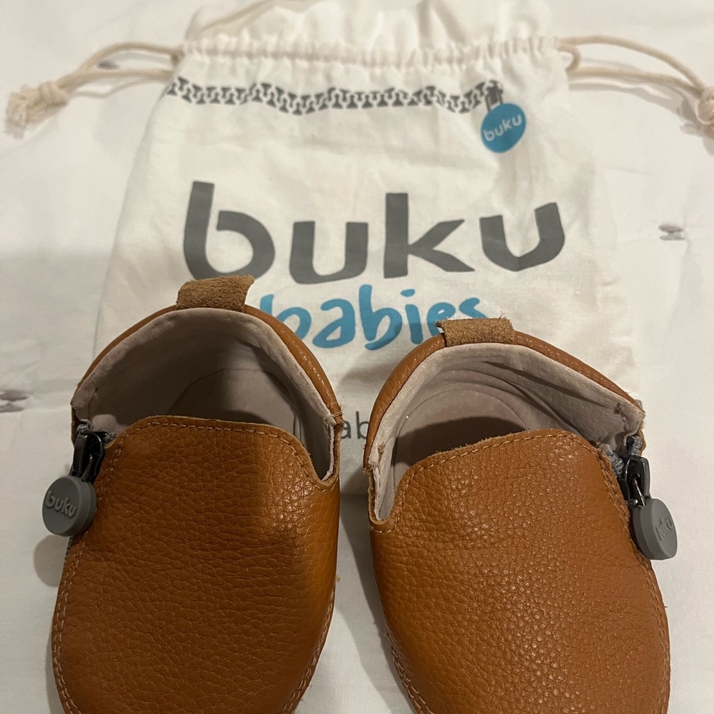 Tan Leather Walker Shoes